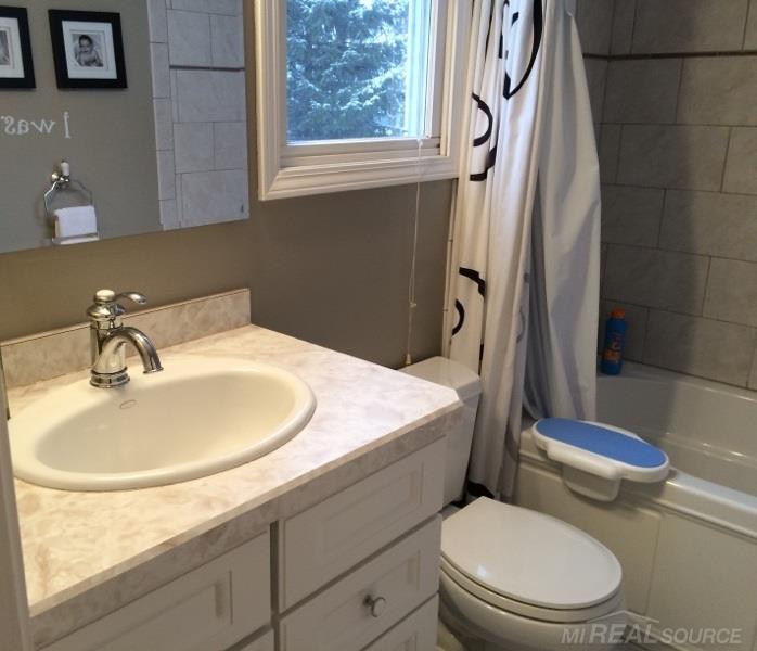 259 Whitney Drive Rochester Hills, MI 48307 - Photo 22 of 31