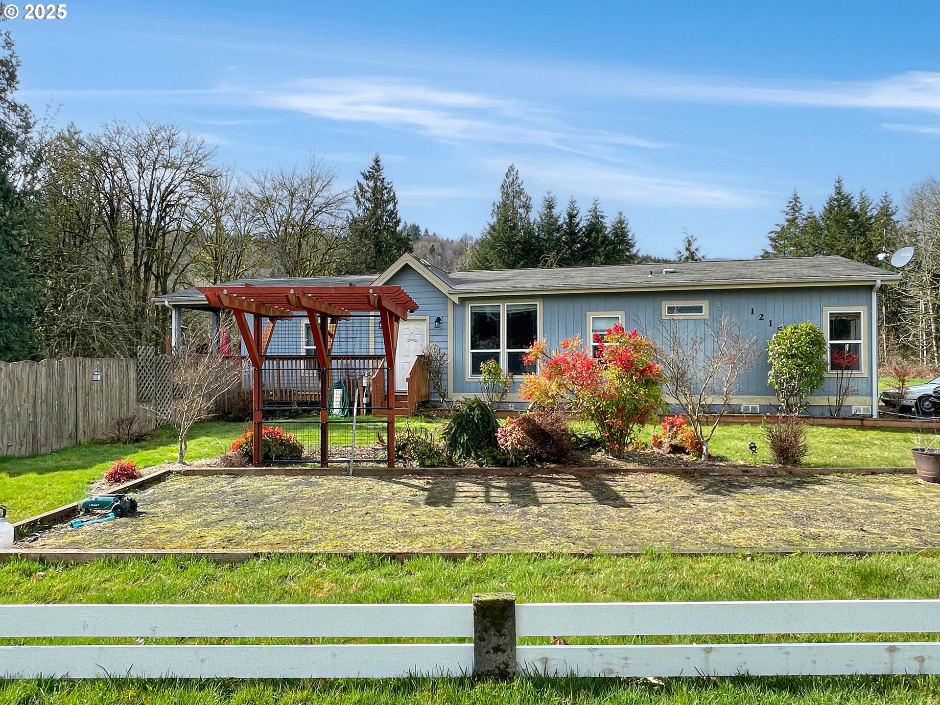 1215 Chapman Road Castle Rock, WA 98611 - Photo 1 of 27 Gallery Image 1