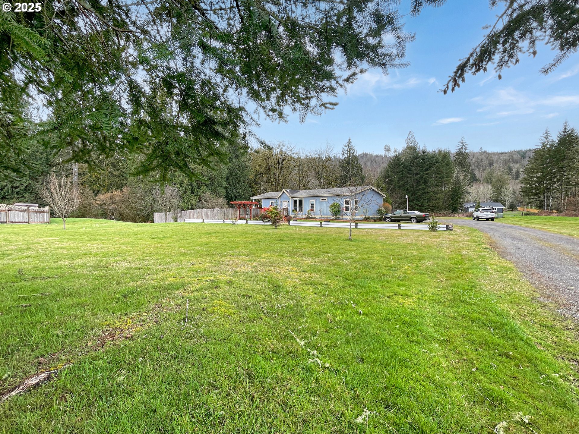 1215 Chapman Road Castle Rock, WA 98611 - Photo 3 of 27 Gallery Image 3