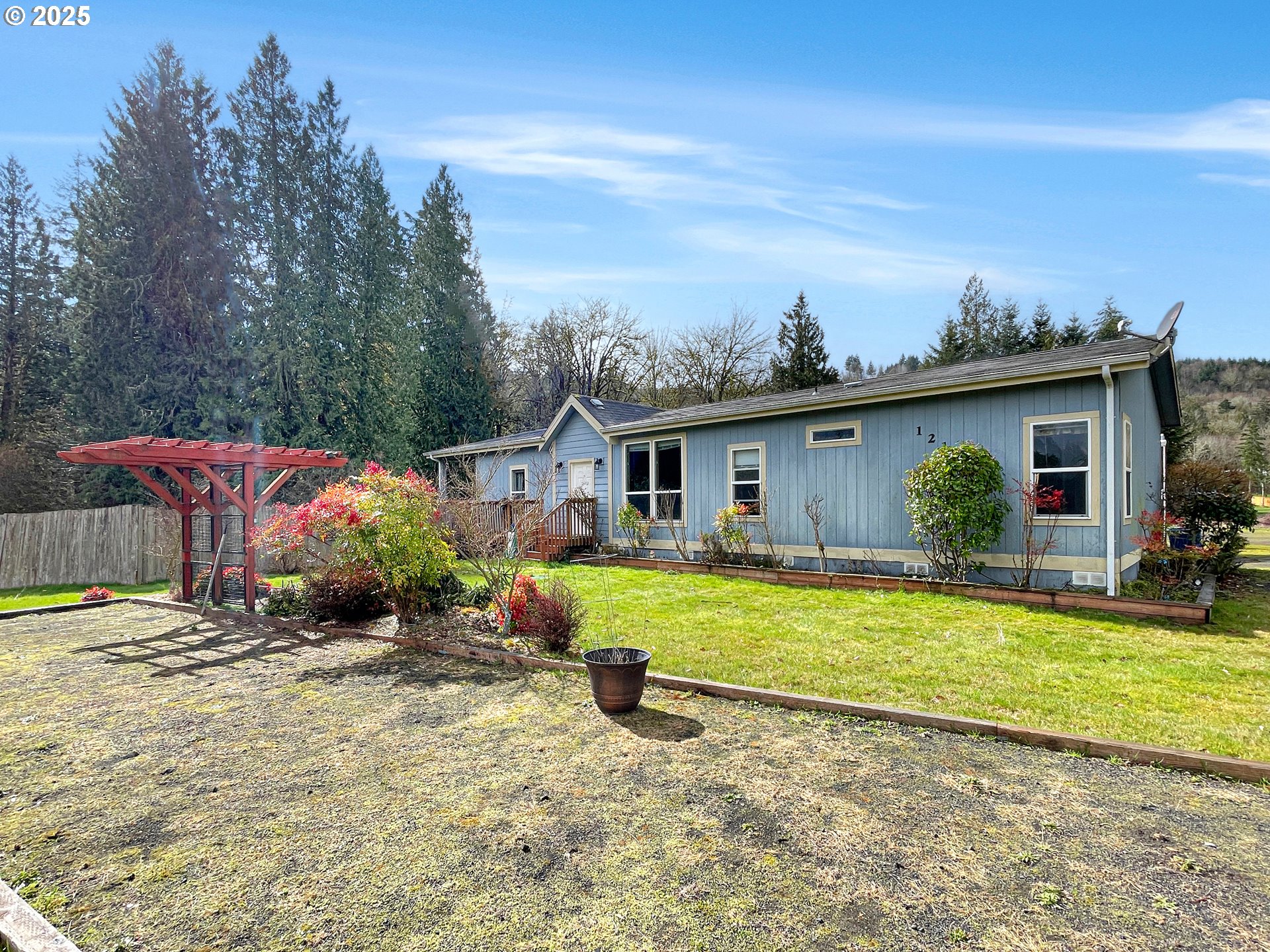 1215 Chapman Road Castle Rock, WA 98611 - Photo 4 of 27 Gallery Image 4