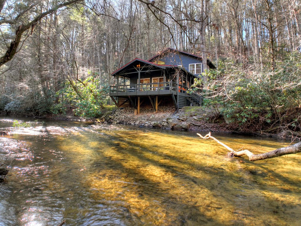 129 Old Bend Road Blue Ridge, GA 30513 - Photo 9 of 74 Gallery Image 9