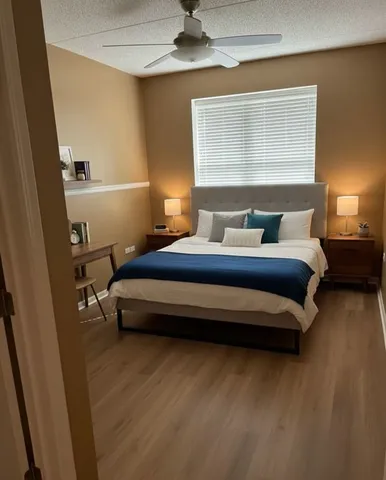 $2,250 | 77 North Quentin Road, Unit 202, Palatine, IL 60067