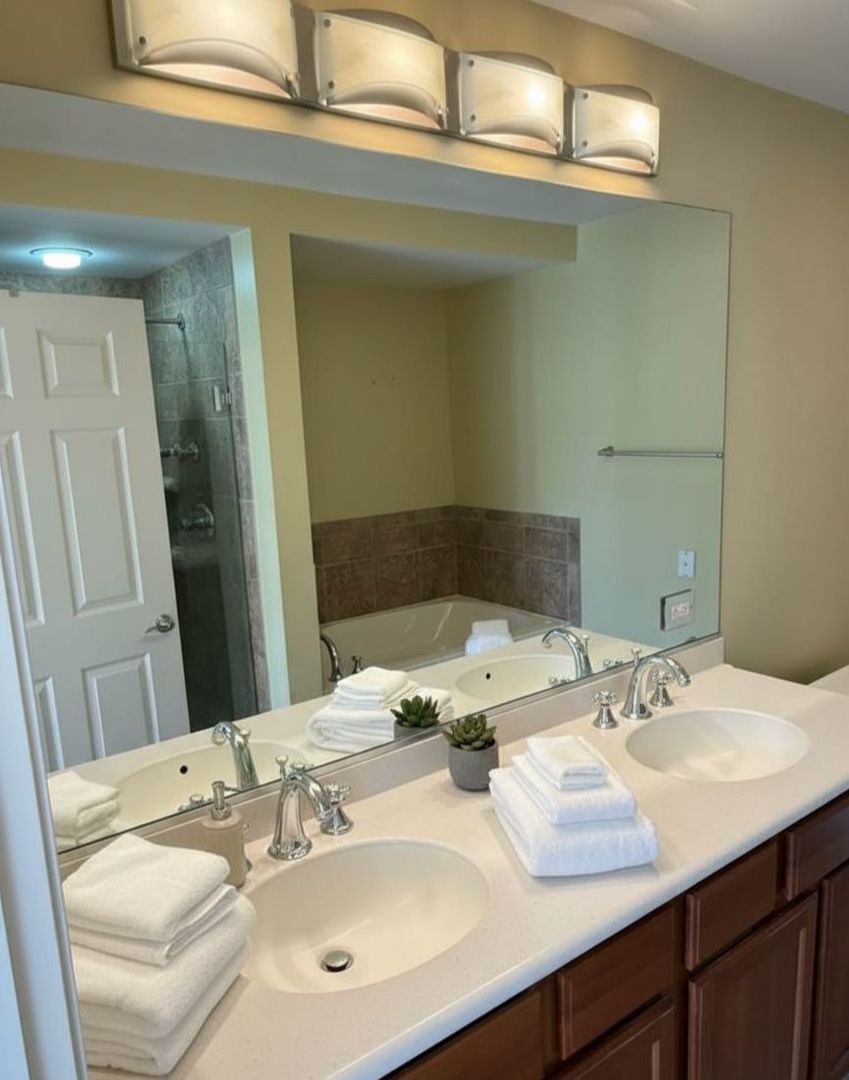 77 North Quentin Road, Unit 202 Palatine, IL 60067 - Photo 9 of 11