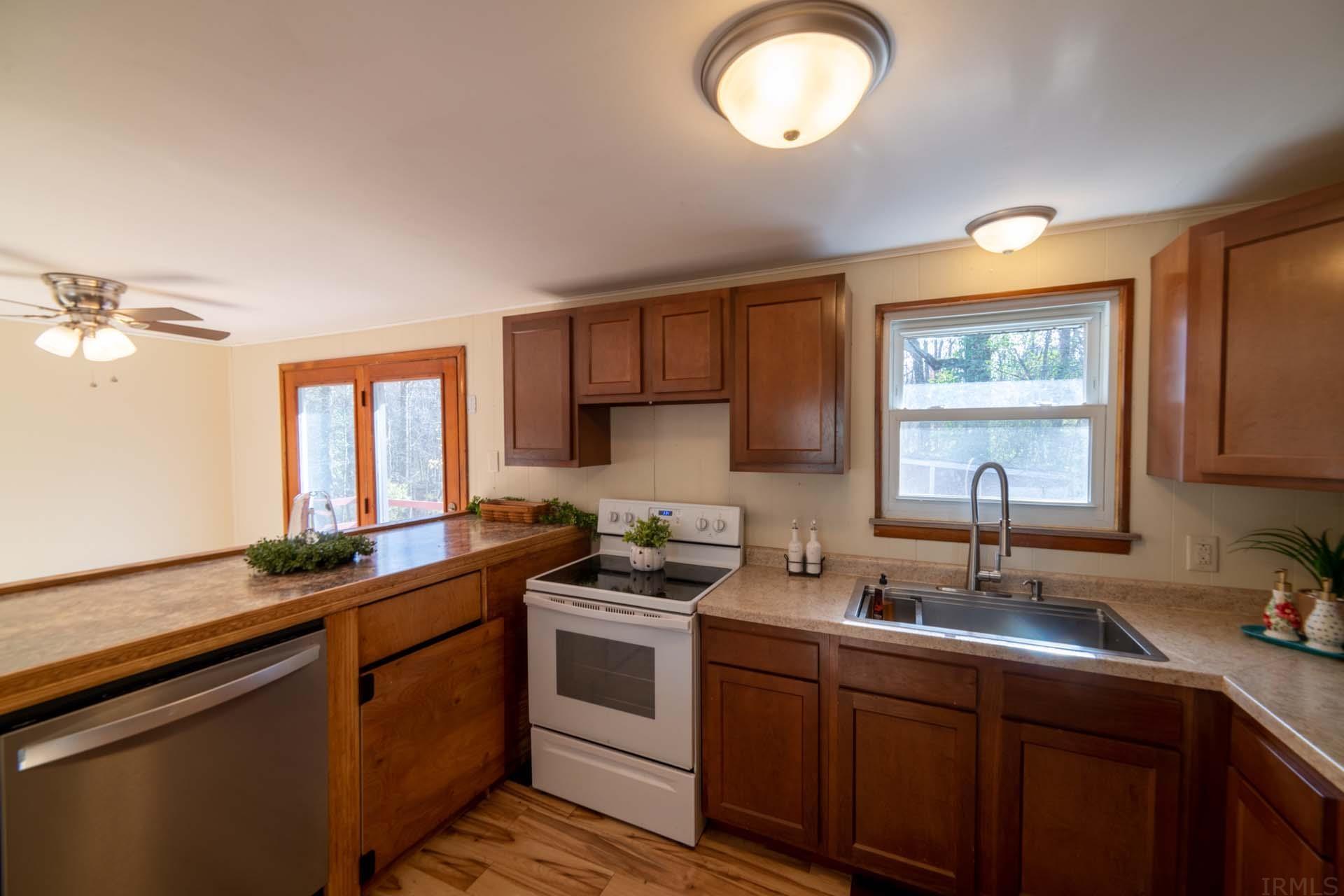 3955 West Arlington Road Bloomington, IN 47404 - Photo 8 of 24 Gallery Image 8