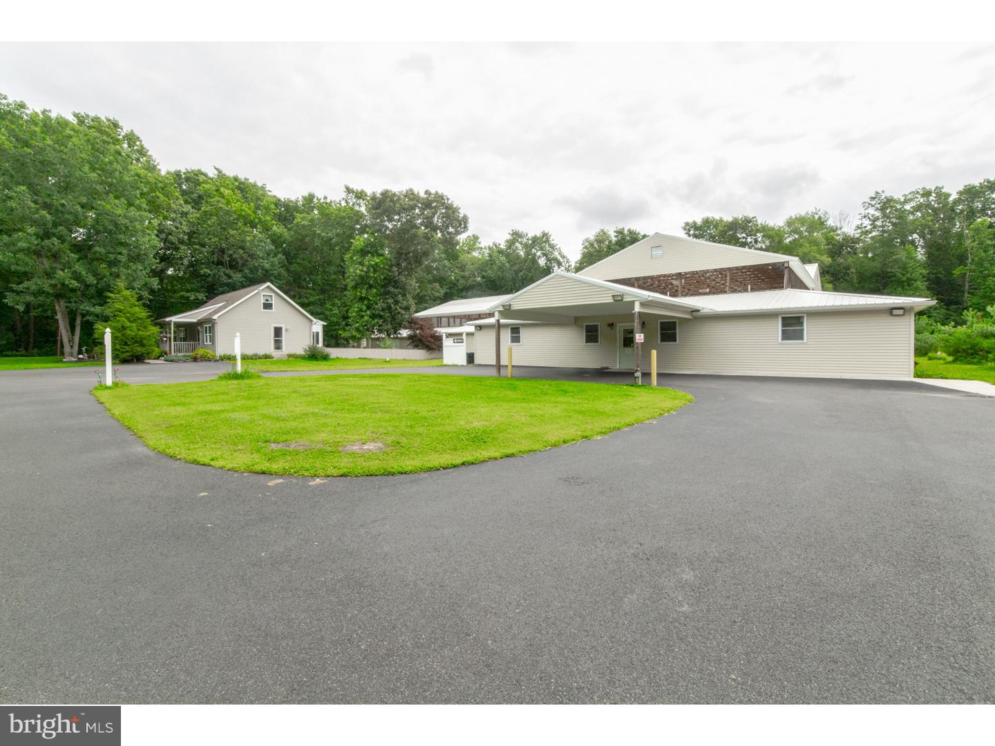 15 Williams Road Pilesgrove, NJ 08098 - Photo 2 of 23