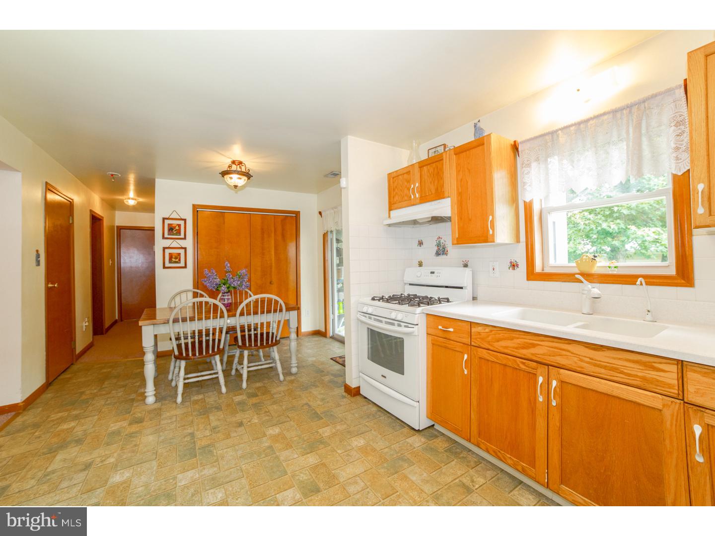 15 Williams Road Pilesgrove, NJ 08098 - Photo 9 of 23