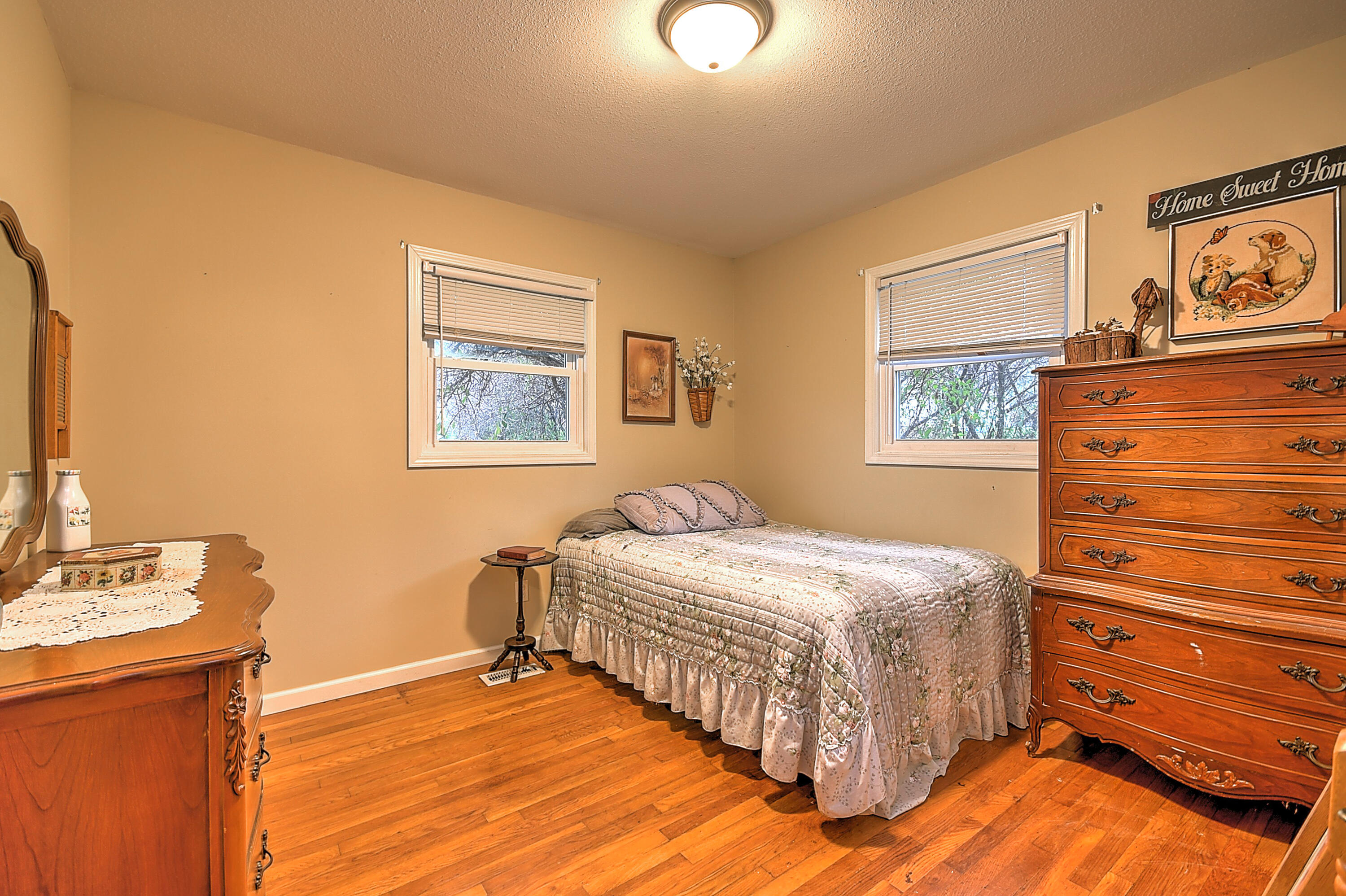 2373 Bob Little Road Elizabethton, TN 37643 - Photo 27 of 28 Bob Little-22