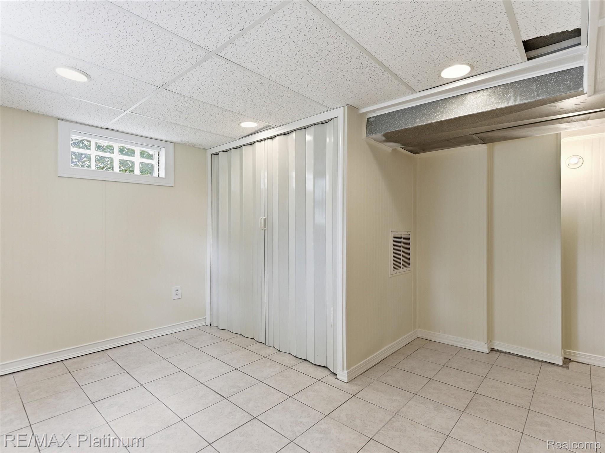 6335 Silver Lake Road Linden, MI 48451 - Photo 30 of 61 44-DSC00527.jpg