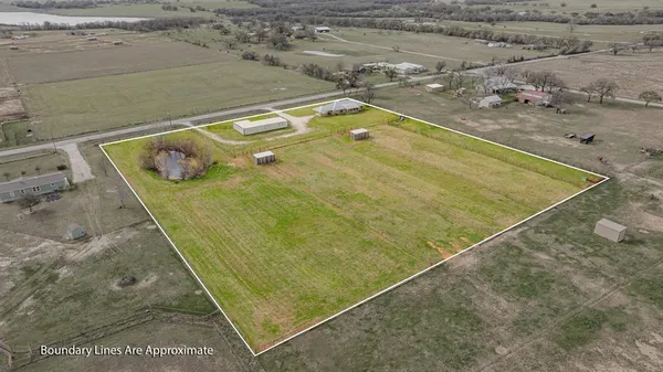 $749,900 | 5105 County Road 423, Stephenville, TX 76401