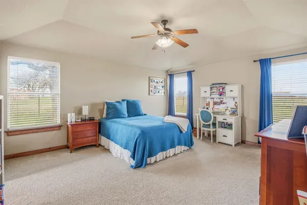 $749,900 | 5105 County Road 423, Stephenville, TX 76401