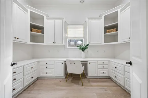 $1,999,990 | 4504 Holly Street, Bellaire, TX 77401