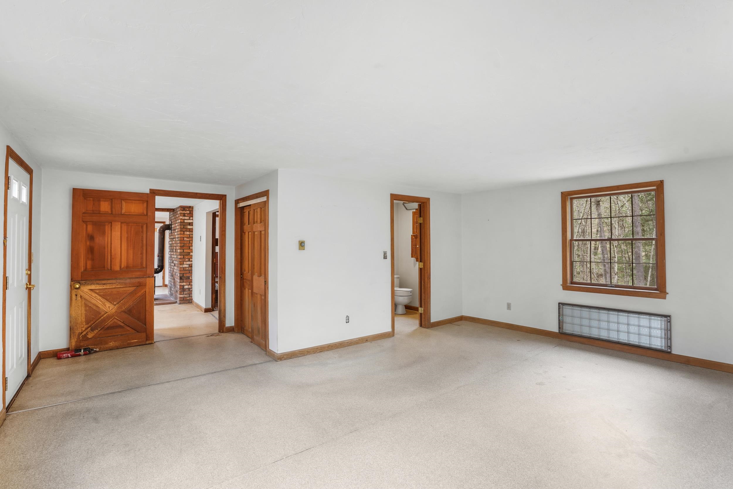 220 Riverdale Road New Boston, NH 03070 - Photo 19 of 35 Gallery Image 19