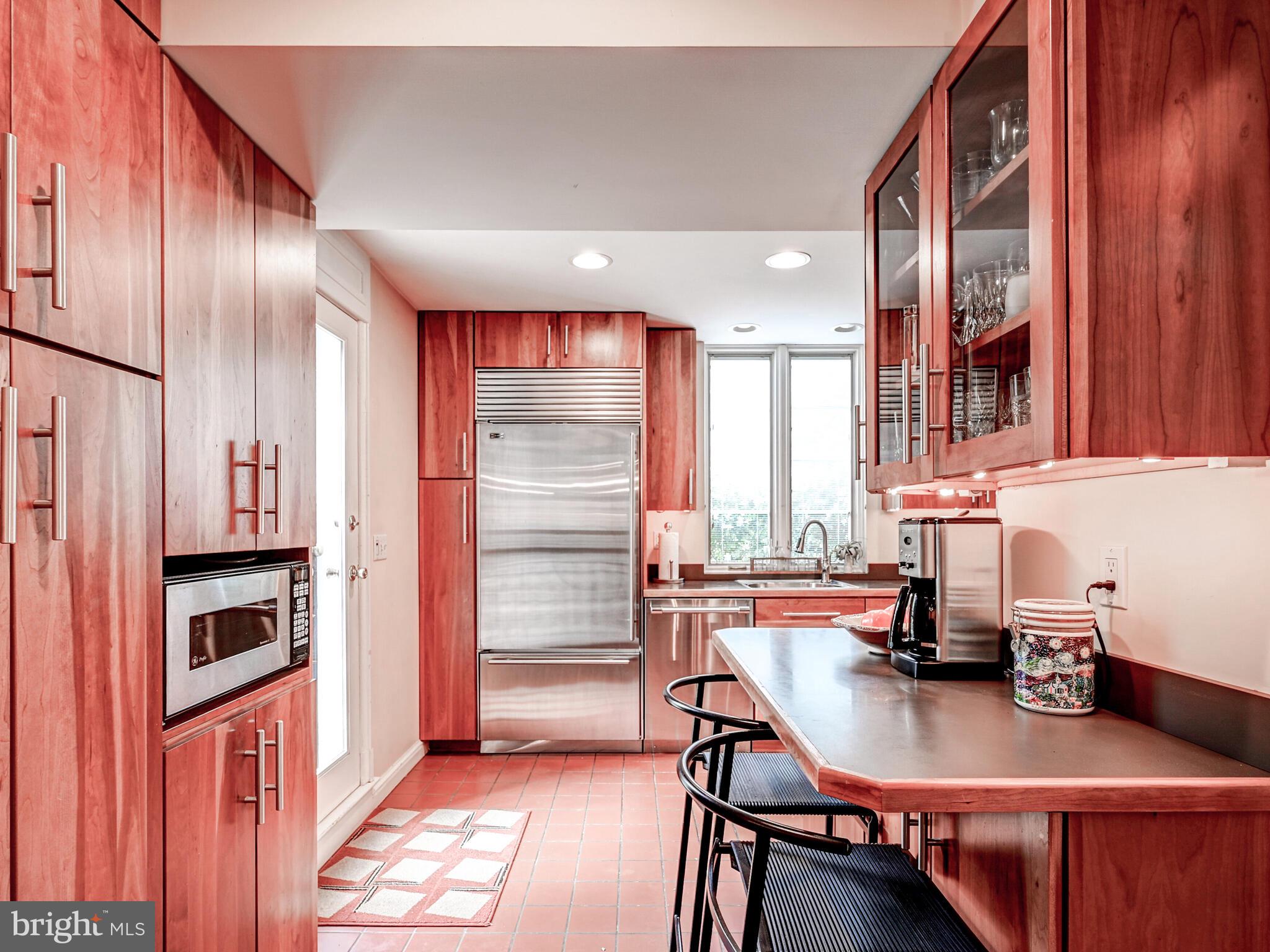 201 St Dunstans Road Baltimore, MD 21212 - Photo 13 of 43