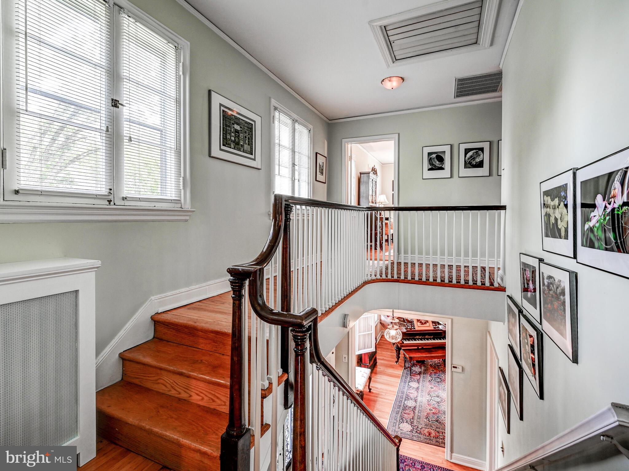 201 St Dunstans Road Baltimore, MD 21212 - Photo 16 of 43