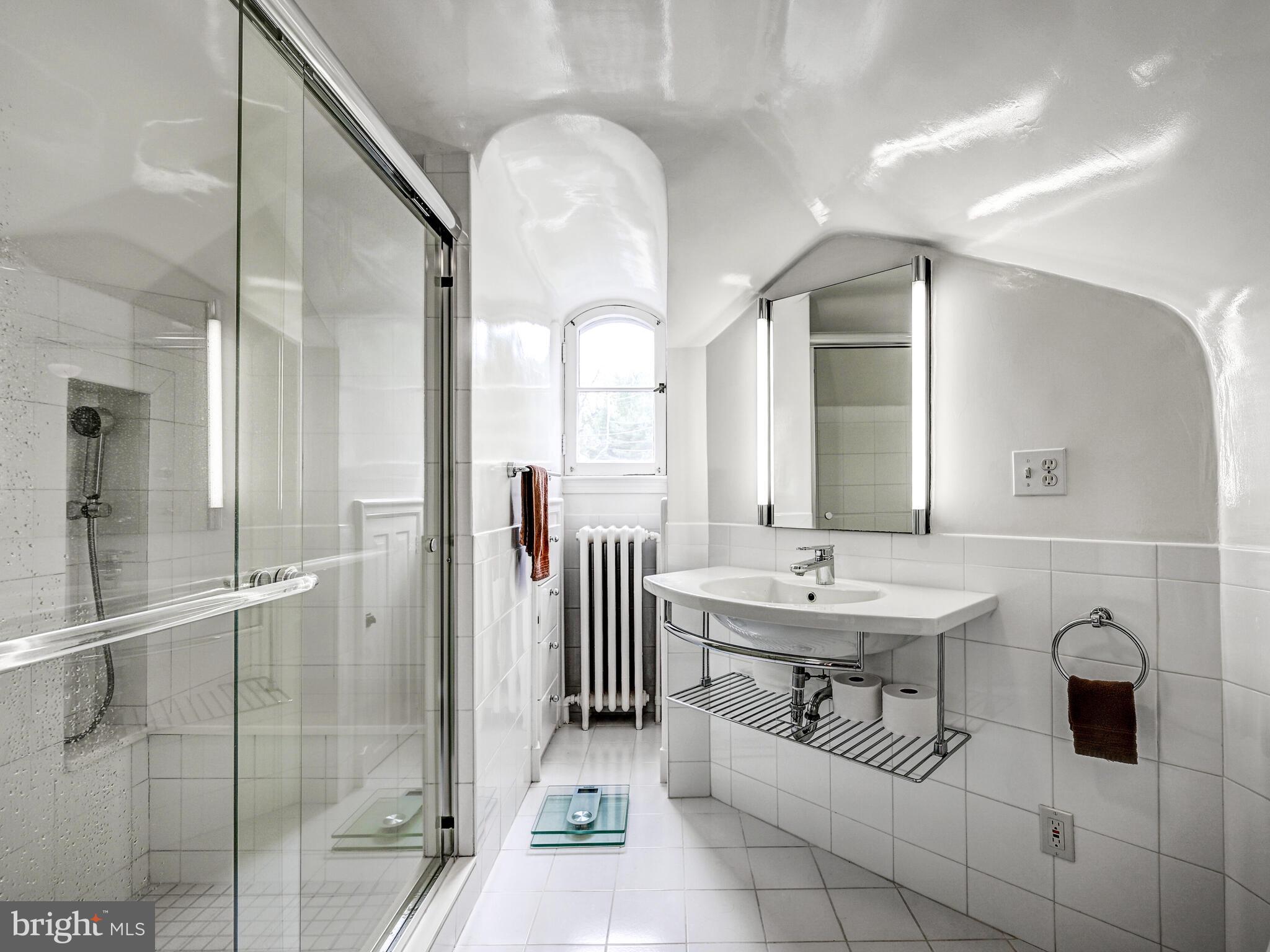 201 St Dunstans Road Baltimore, MD 21212 - Photo 24 of 43