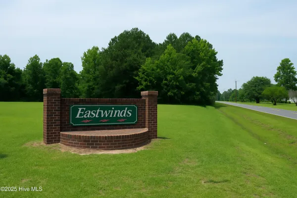 $22,800 | 170 Eastwind Drive, Lumberton, NC 28358