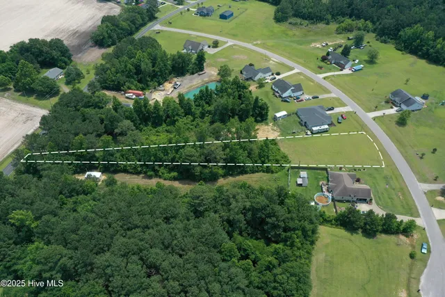 $22,800 | 170 Eastwind Drive, Lumberton, NC 28358