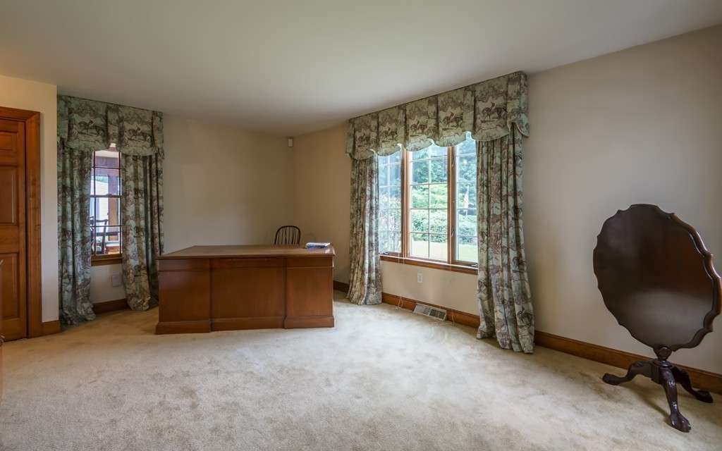 211 High Road Newbury, MA 01951 - Photo 9 of 21 Gallery Image 9
