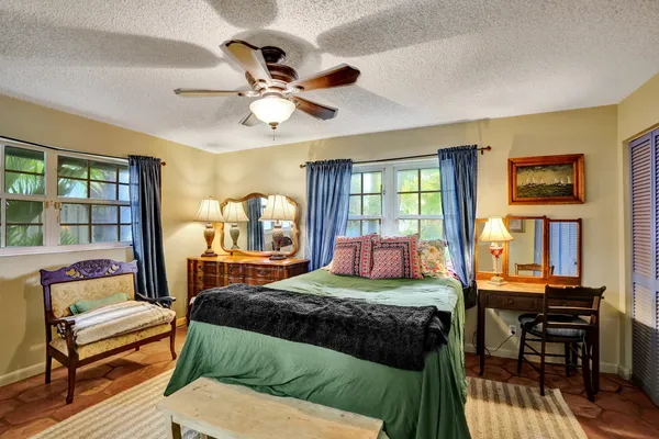 $885,000 | 2831 Northeast 34th Court, Lighthouse Point, FL 33064