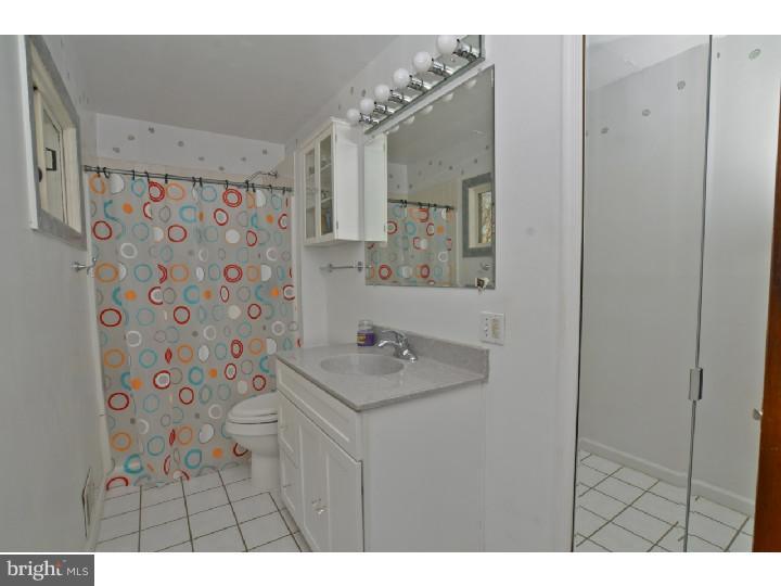 8 Bayberry Road Ewing, NJ 08618 - Photo 11 of 22 Master Bathroom