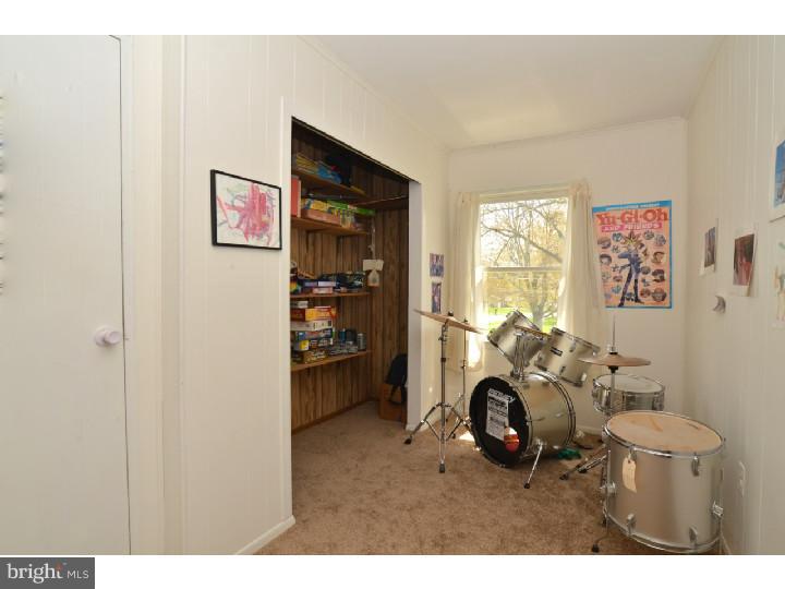 8 Bayberry Road Ewing, NJ 08618 - Photo 13 of 22
