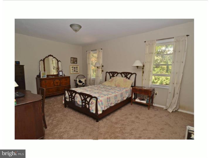 8 Bayberry Road Ewing, NJ 08618 - Photo 10 of 22 Master Bedroom
