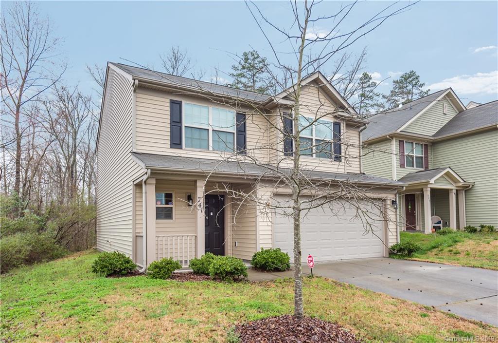 741 Rook Road Charlotte, NC 28216 - Photo 2 of 20