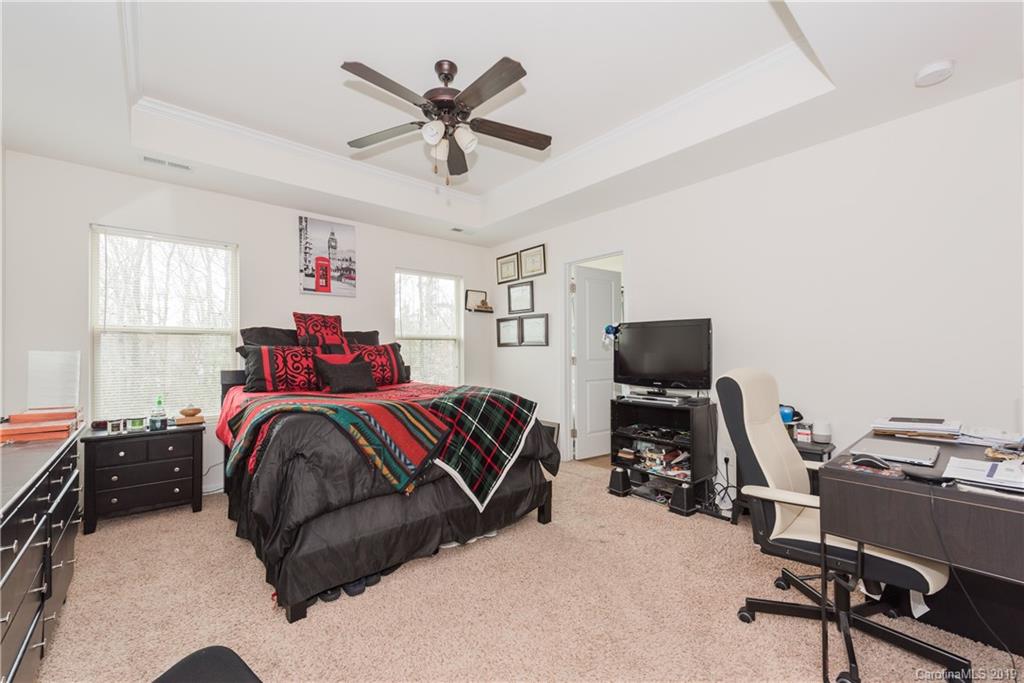 741 Rook Road Charlotte, NC 28216 - Photo 15 of 20