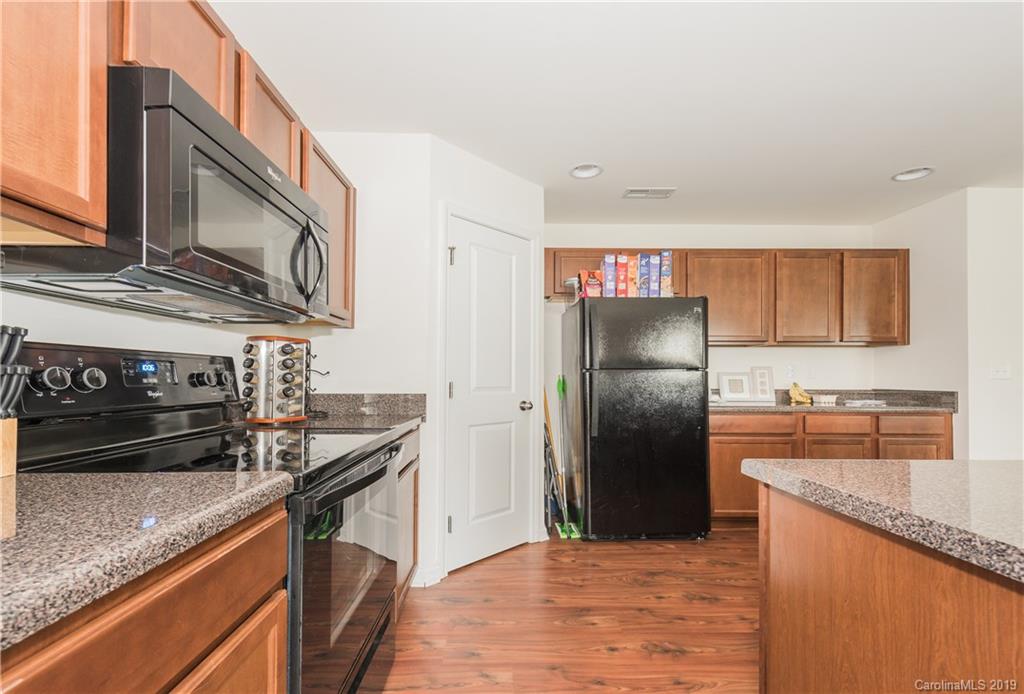 741 Rook Road Charlotte, NC 28216 - Photo 9 of 20