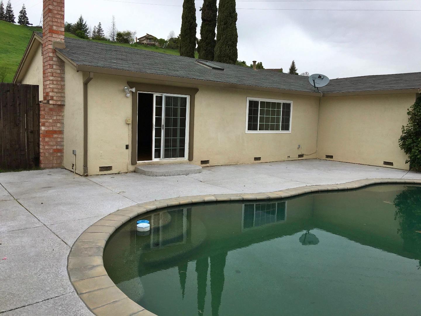 3411 Mountain View Road Antioch, CA 94509 - Photo 9 of 10 Gallery Image 9