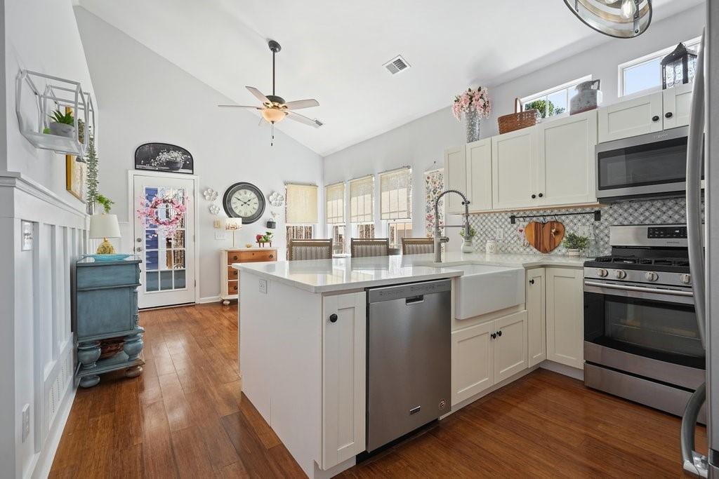 207 Evergreen Trace Canton, GA 30114 - Photo 12 of 37