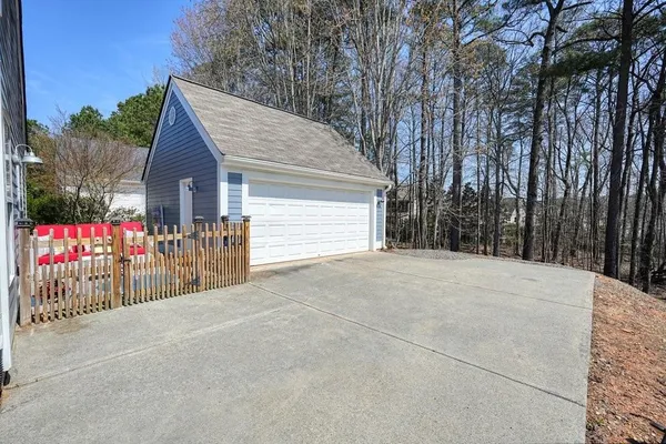 $395,000 | 207 Evergreen Trace, Canton, GA 30114