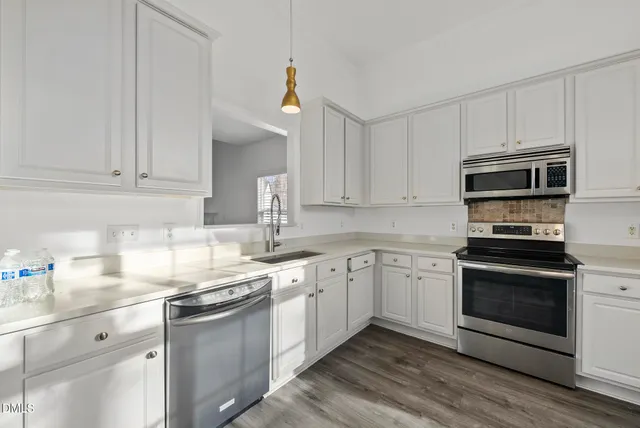 $475,000 | 6 Cibola Court, Durham, NC 27713