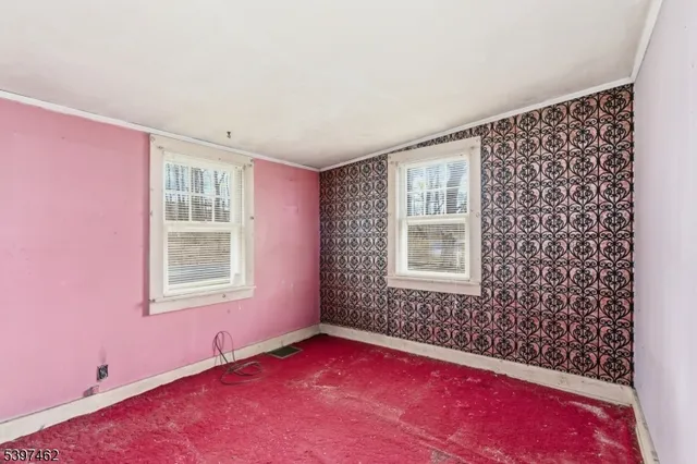 $210,000 | 4 Woodlawn Avenue, Branchville, NJ 07826