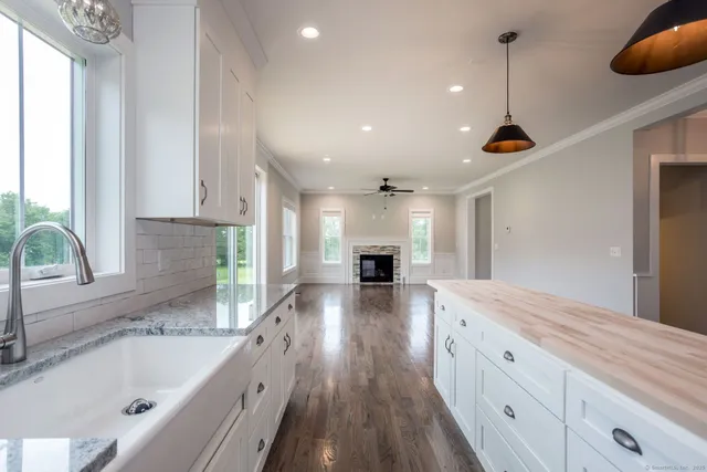 $999,900 | Lot7 Deerwood Road, Oxford, CT 06478