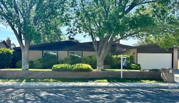 $525,000 | 44133 28th Street West, Lancaster, CA 93536