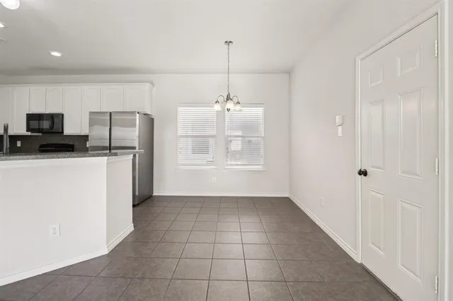 $360,000 | 1157 Appalachian Lane, Savannah, TX 76227