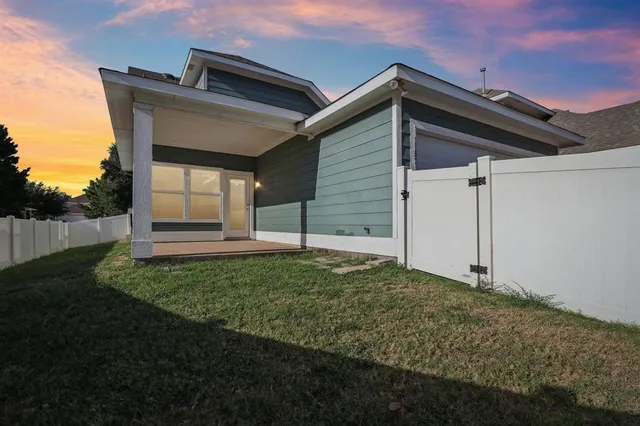 $360,000 | 1157 Appalachian Lane, Savannah, TX 76227