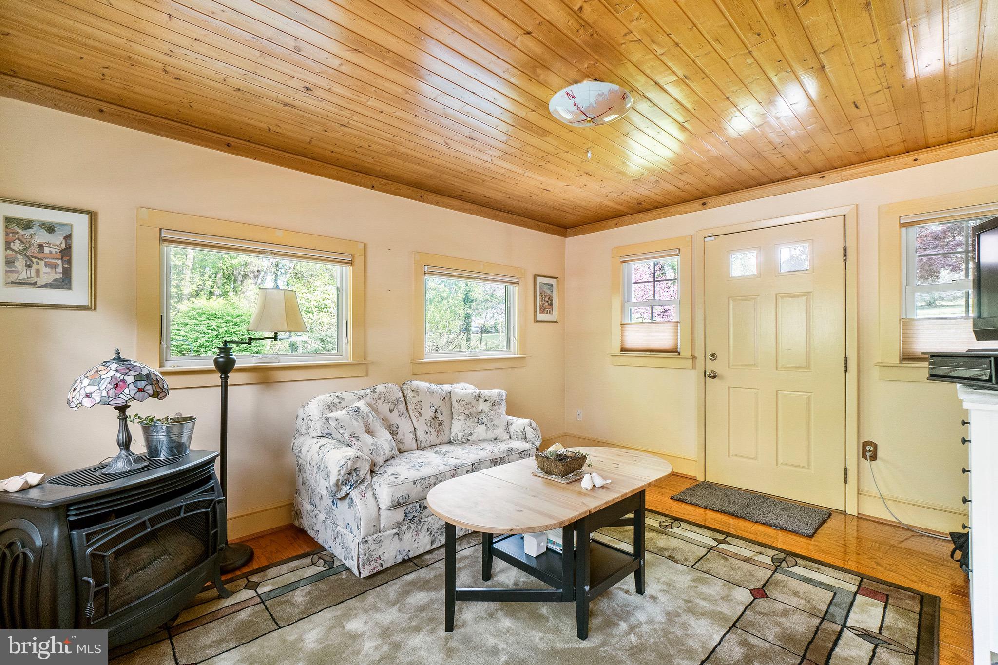 4704 East Joppa Road Perry Hall, MD 21128 - Photo 22 of 47 FAMILY ROOM