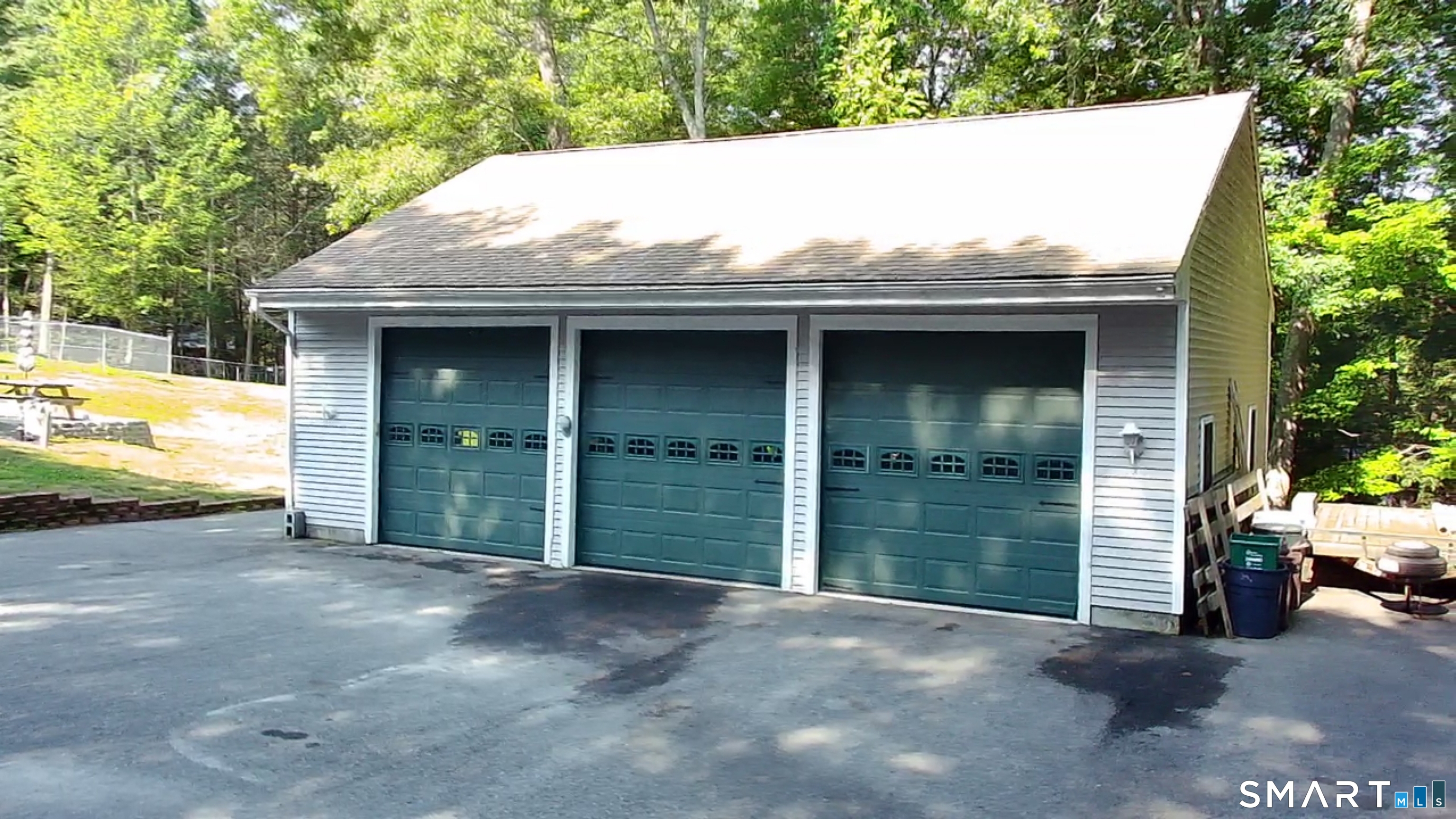 34 Angel Road Glocester, RI 02814 - Photo 7 of 32 Gallery Image 7