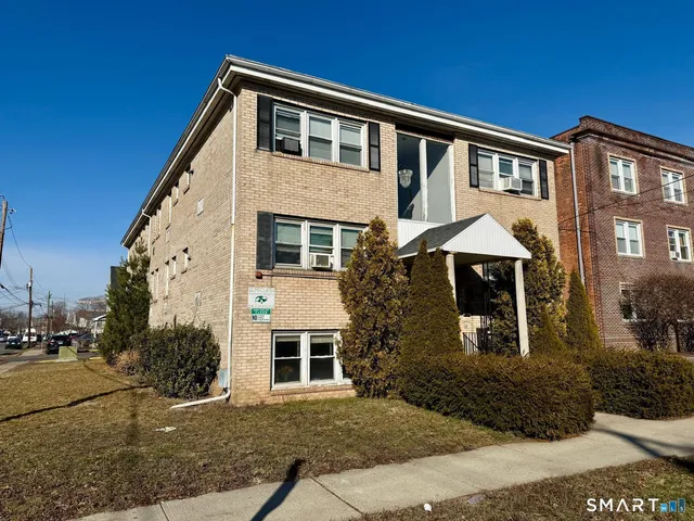 $950 | 179 Elm Street, Unit 2, West Haven, CT 06516