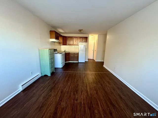 $950 | 179 Elm Street, Unit 2, West Haven, CT 06516