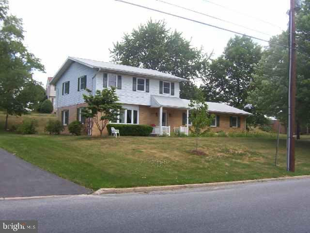 560 Strites Road Harrisburg, PA 17111 - Photo 1 of 8 Gallery Image 1