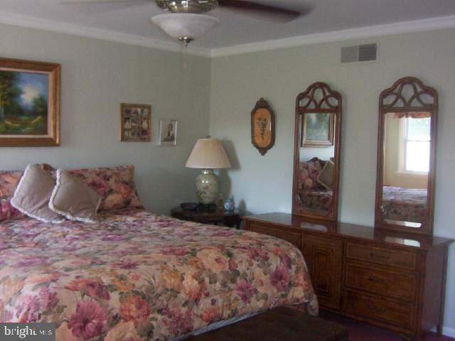 560 Strites Road Harrisburg, PA 17111 - Photo 6 of 8 Gallery Image 6