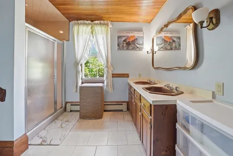 $1,350,000 | 126 Lucy Little Road, Dartmouth, MA 02747