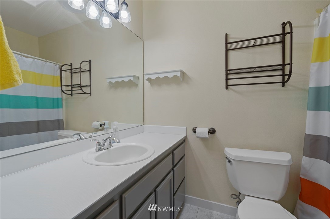 19831 30th Drive Southeast Bothell, WA 98012 - Photo 22 of 29 Gallery Image 22