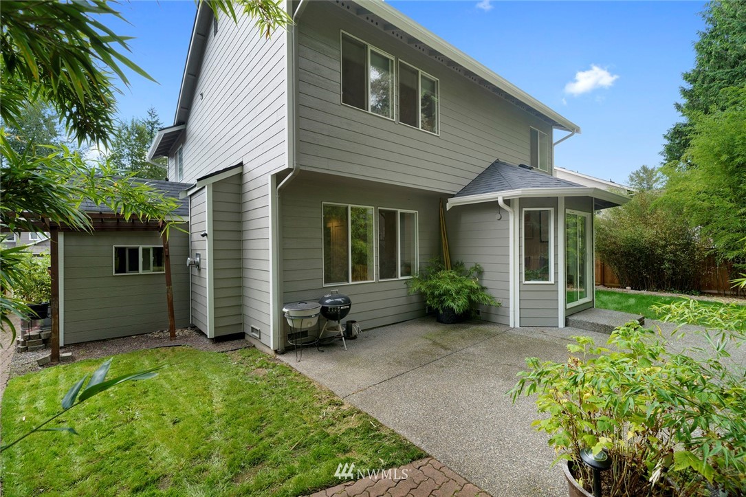 19831 30th Drive Southeast Bothell, WA 98012 - Photo 25 of 29 Gallery Image 25