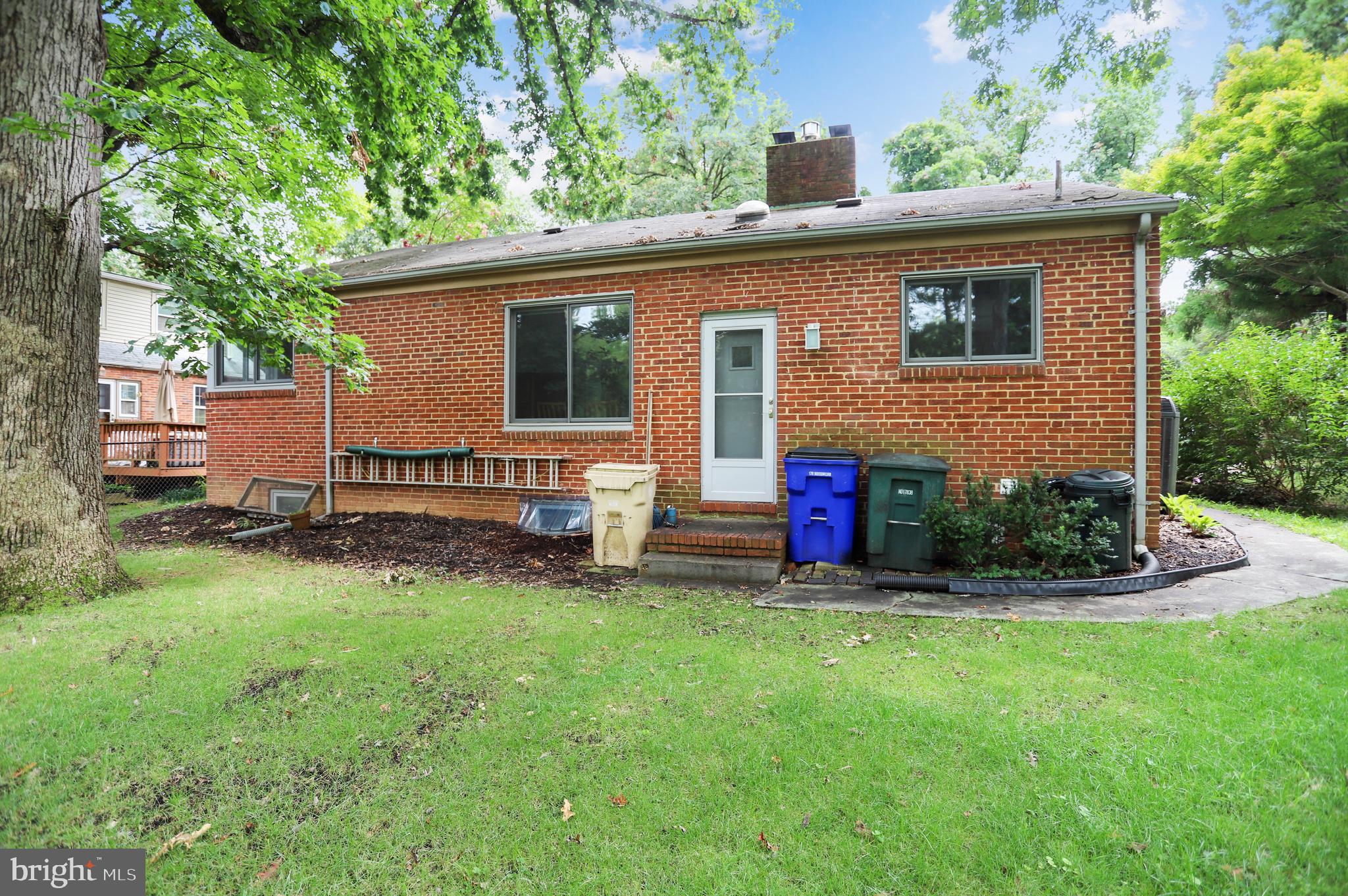 4522 Albion Road College Park, MD 20740 - Photo 32 of 76 Rear Exterior-Large flat sunny rear garden