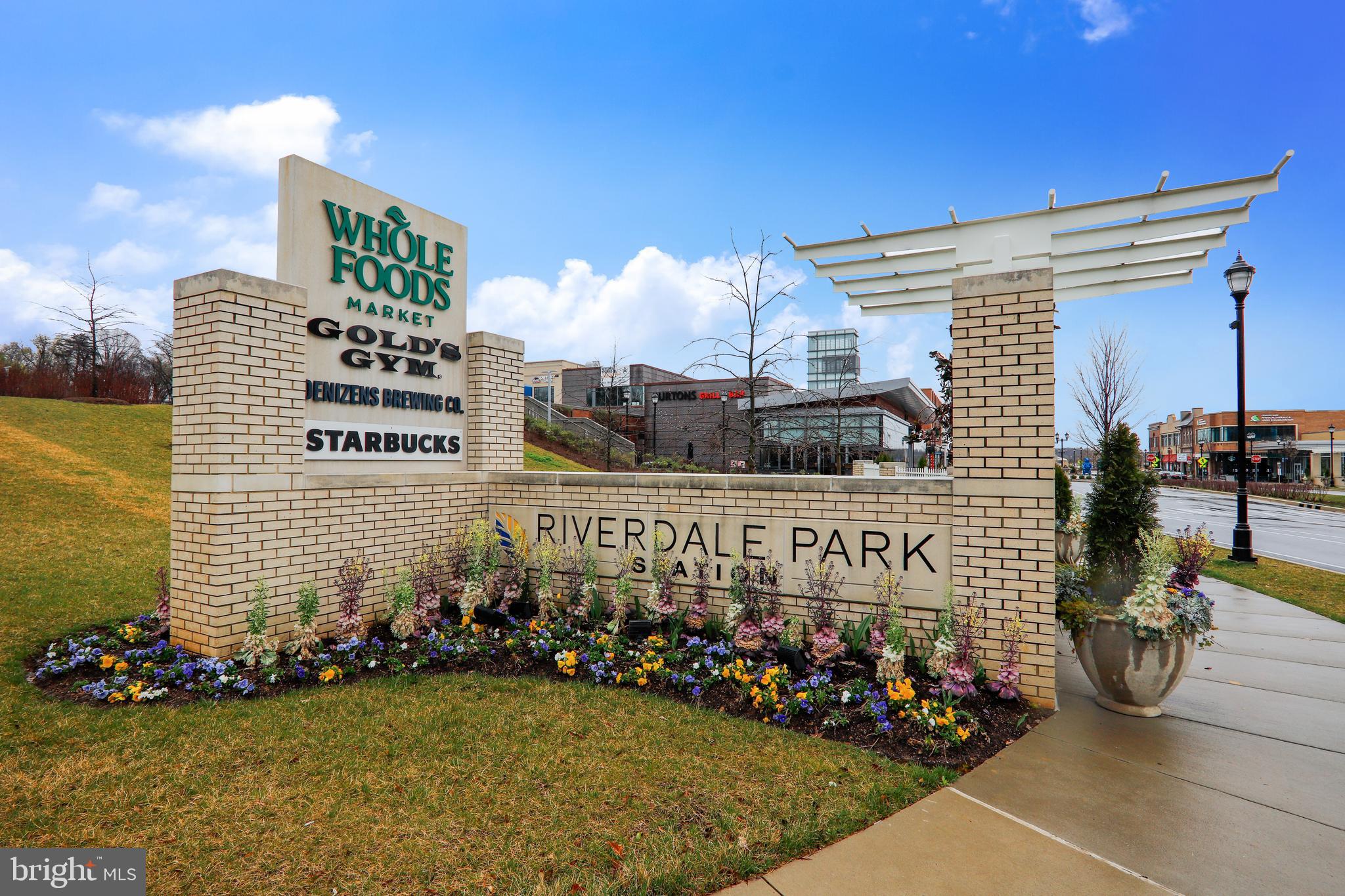 4522 Albion Road College Park, MD 20740 - Photo 53 of 76 Riverdale Park Whole Foods