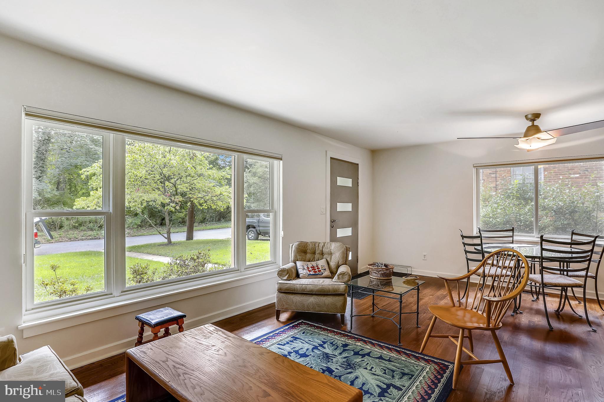 4522 Albion Road College Park, MD 20740 - Photo 8 of 76 Living & dining areas